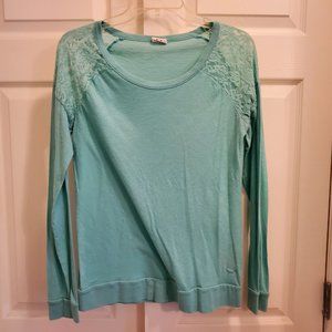 💰 3/$20 VS Pink teal pajama shirt